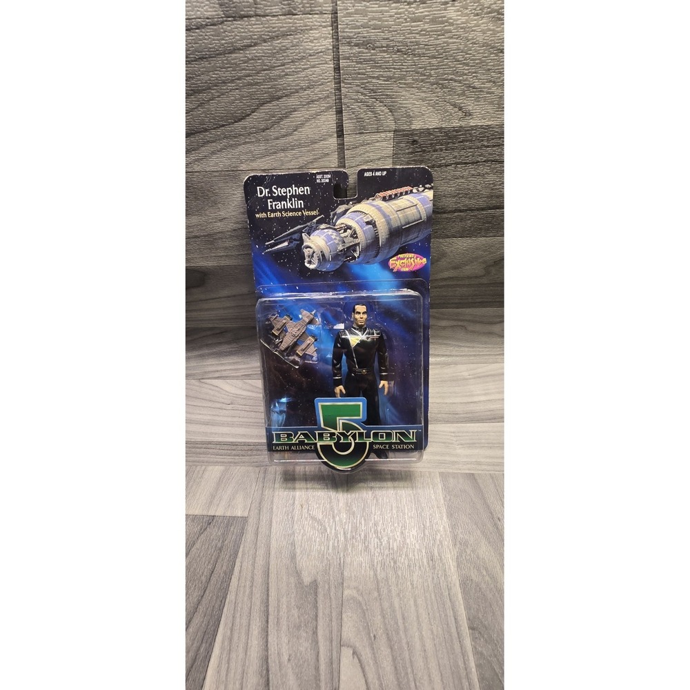 Babylon 5 Dr. Stephen Franklin Exclusive Premiere Figure w/ Earth Science Vessel